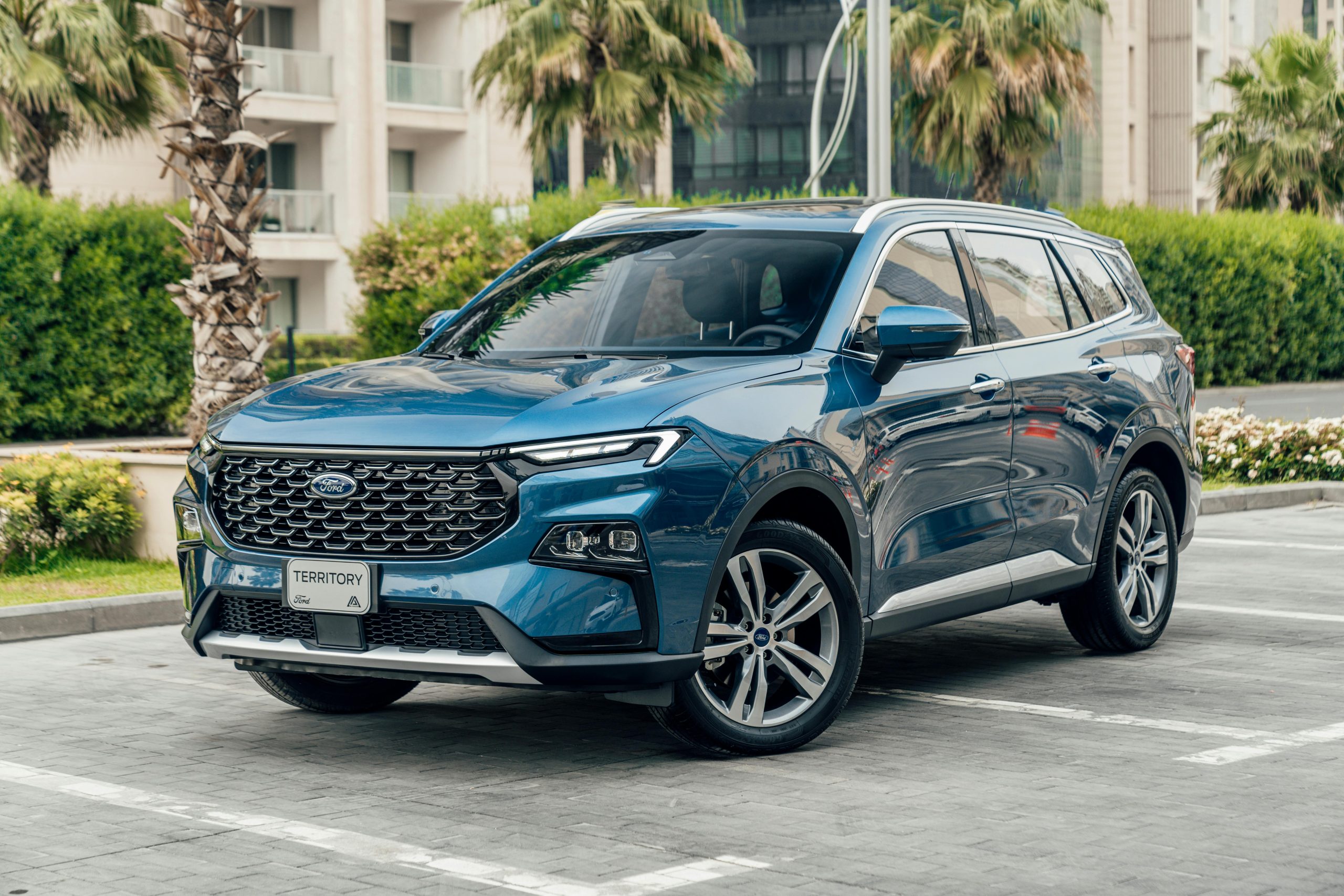 Blue SUV Parked in Erbil Urban Setting