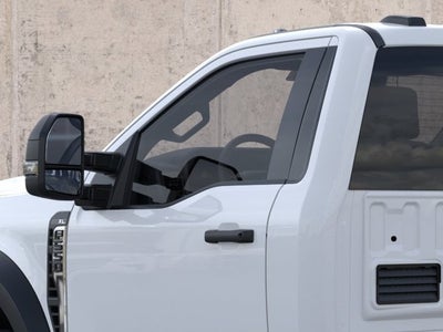 2026 Ford Super Duty F-550 DRW XL 4WD Reg Cab 169 WB 84 CA