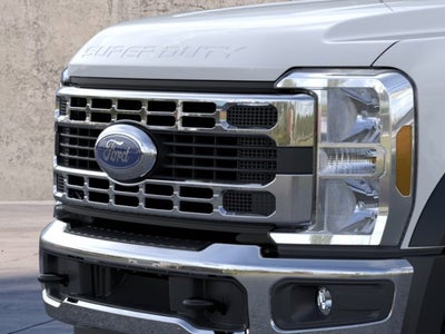 2026 Ford Super Duty F-550 DRW XL 4WD Reg Cab 169 WB 84 CA
