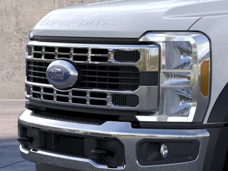 2026 Ford Super Duty F-550 DRW XL 4WD Crew Cab 179 WB 60 CA