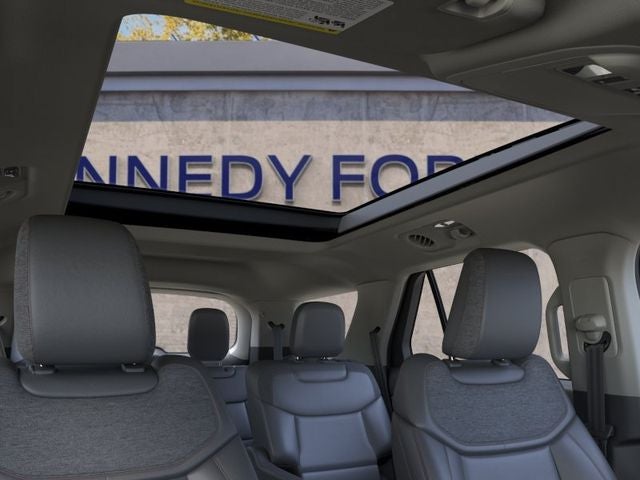 2026 Ford Explorer Active w/200A Pkg 4WD