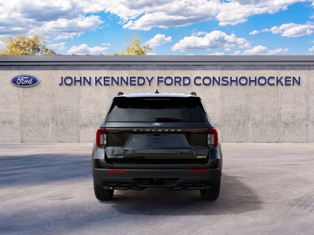 2027 Ford Explorer Active w/200A Pkg 4WD