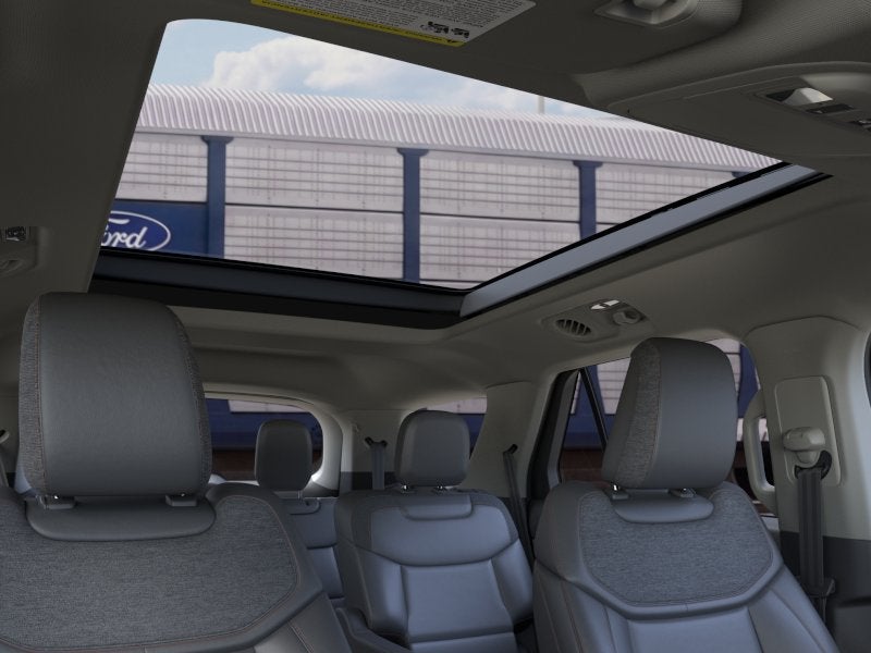 2026 Ford Explorer Active w/200A Pkg 4WD