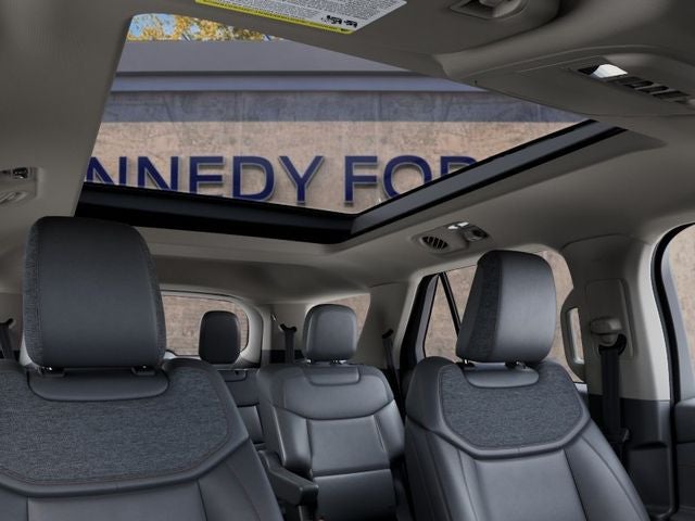 2027 Ford Explorer Active w/200A Pkg 4WD