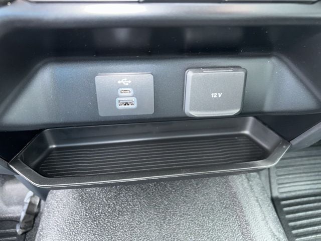 2026 Ford Super Duty F-250 SRW XL 4WD Reg Cab 8' Box