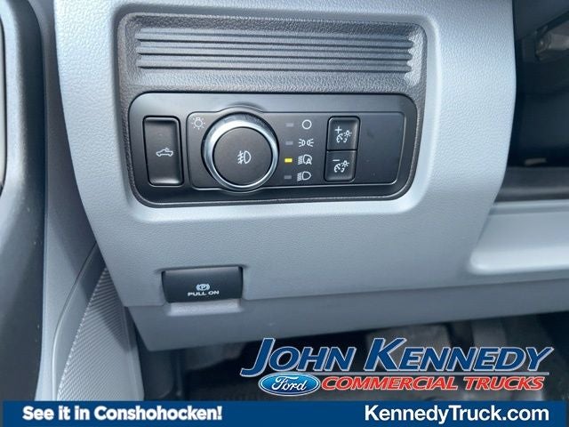 2026 Ford Super Duty F-250 SRW XL 4WD Reg Cab 8' Box