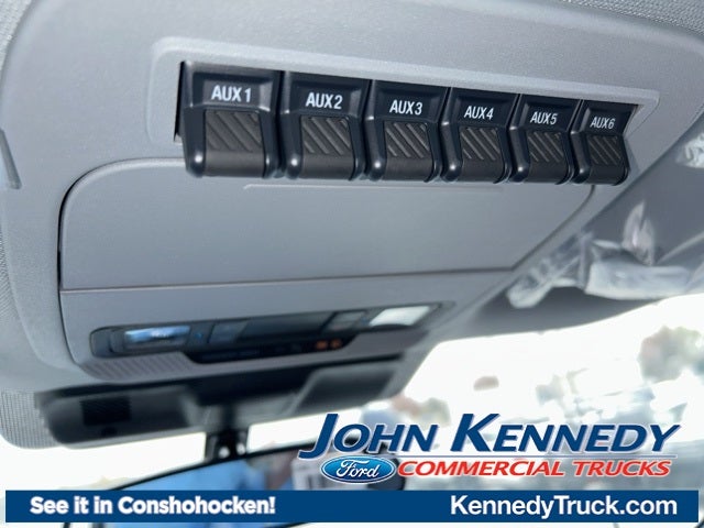 2026 Ford Super Duty F-250 SRW XL 4WD Reg Cab 8' Box