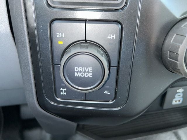 2026 Ford Super Duty F-250 SRW XL 4WD Reg Cab 8' Box