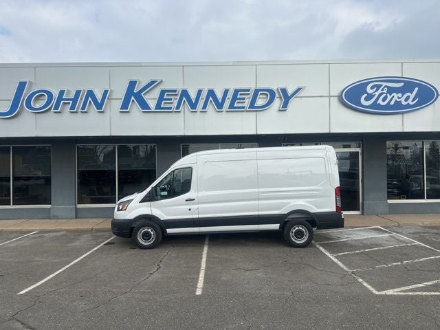2026 Ford Transit Cargo Van T-250 148 Med Rf 9150 GVWR RWD