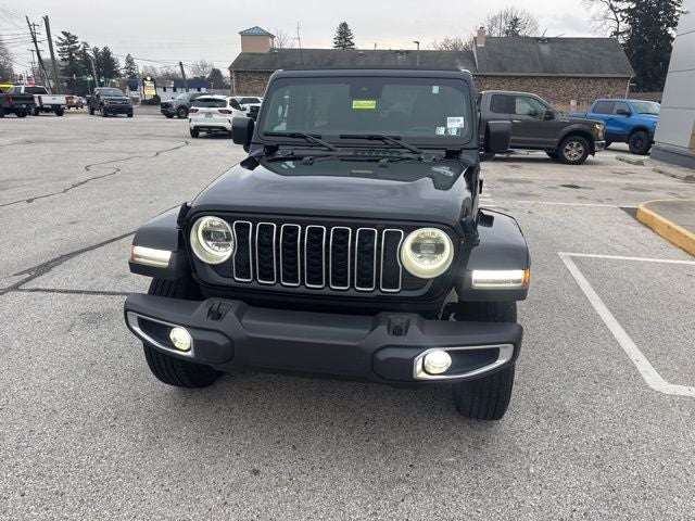 2024 Jeep Wrangler Sahara