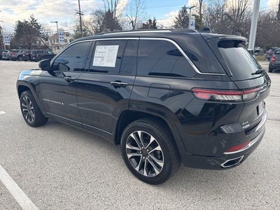 2022 Jeep Grand Cherokee Overland