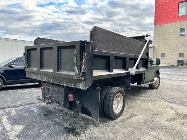 2001 Ford Super Duty F-550 XL