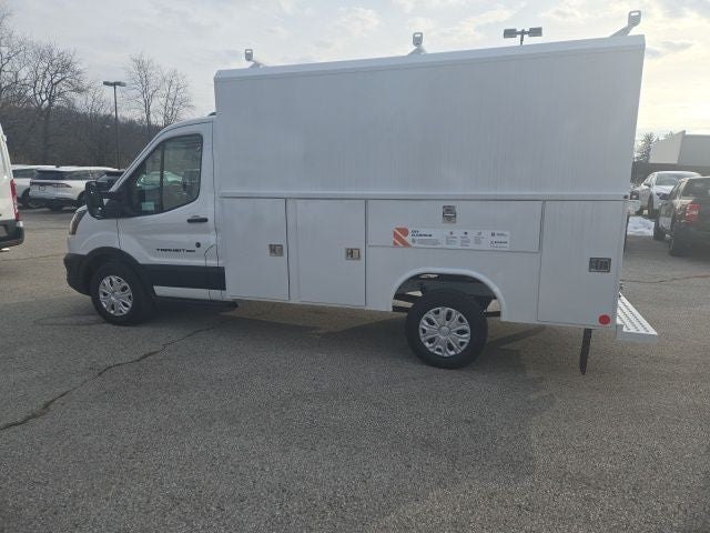 2026 Ford Transit Cutaway Base