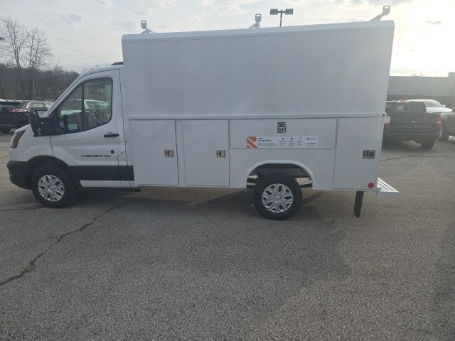 2026 Ford Transit Cutaway Base