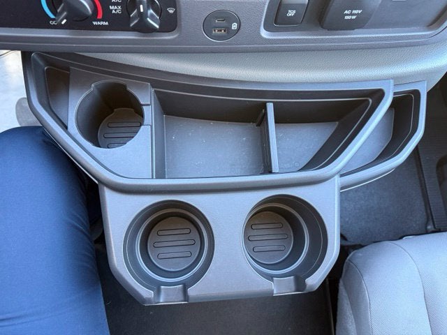 2025 Ford E-Series Cutaway Base