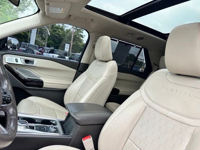 2021 Ford Explorer Platinum