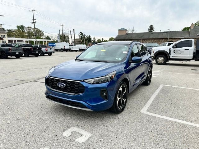 2023 Ford Escape ST-Line Select