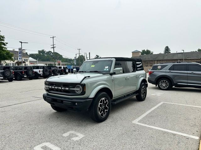 2023 Ford Bronco Outer Banks