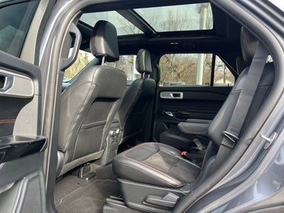 2022 Ford Explorer ST-Line