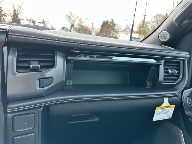 2023 Ford F-150 Lightning Platinum