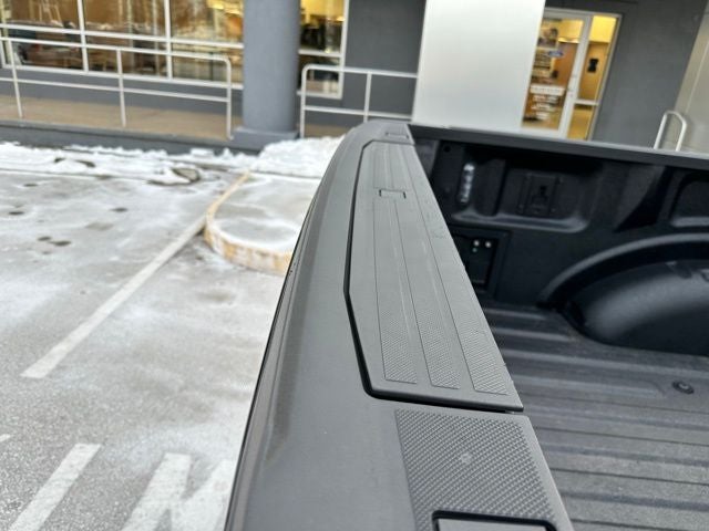 2023 Ford F-150 Lightning Platinum