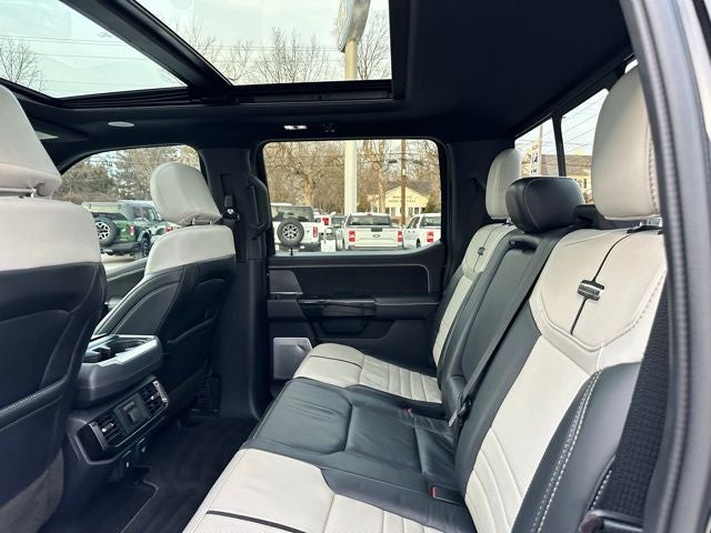 2023 Ford F-150 Lightning Platinum