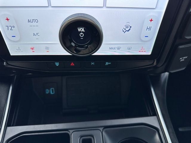 2023 Ford F-150 Lightning Platinum