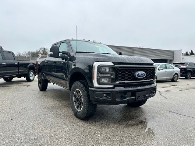 2023 Ford Super Duty F-250 SRW Lariat Tremor