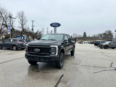 2023 Ford Super Duty F-250 SRW Lariat Tremor