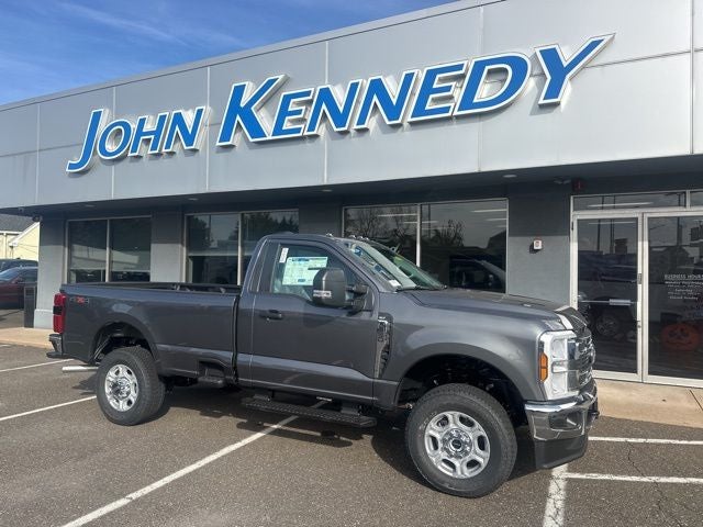 2026 Ford Super Duty F-350 SRW XLT