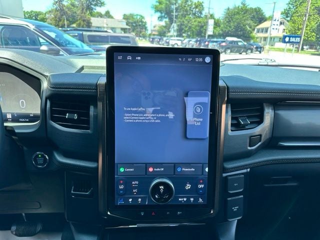 2023 Ford F-150 Lightning LARIAT