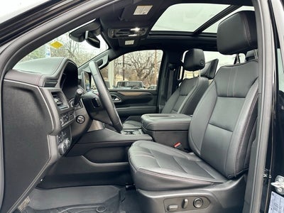 2023 Chevrolet Suburban RST