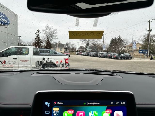 2023 Chevrolet Suburban RST