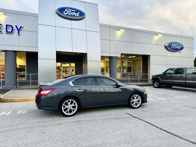 2011 Nissan Maxima 3.5 SV w/Sport Pkg