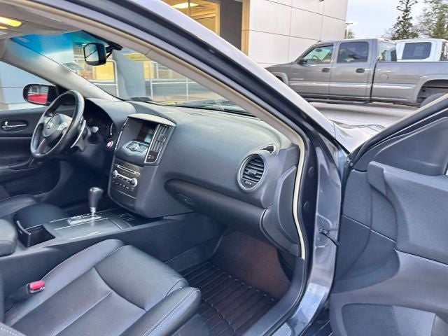 2011 Nissan Maxima 3.5 SV w/Sport Pkg