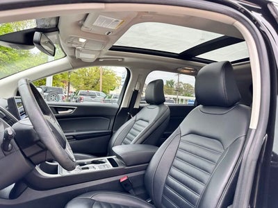 2022 Ford Edge SEL