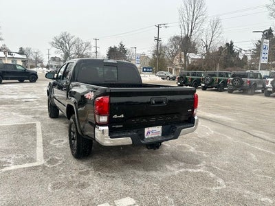 2022 Toyota Tacoma 4WD SR