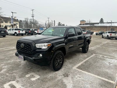 2022 Toyota Tacoma 4WD SR