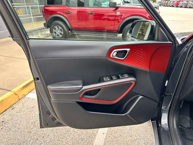 2023 Kia Soul GT-Line