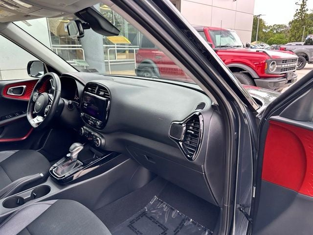 2023 Kia Soul GT-Line