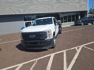 2026 Ford Super Duty F-350 DRW XL 4WD SuperCab 168 WB 60 CA