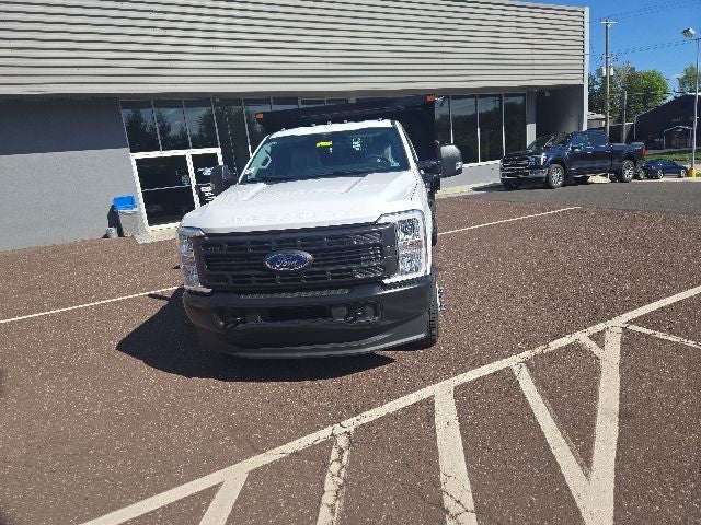 2026 Ford Super Duty F-350 DRW XL 4WD SuperCab 168 WB 60 CA