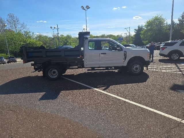 2026 Ford Super Duty F-350 DRW XL 4WD SuperCab 168 WB 60 CA
