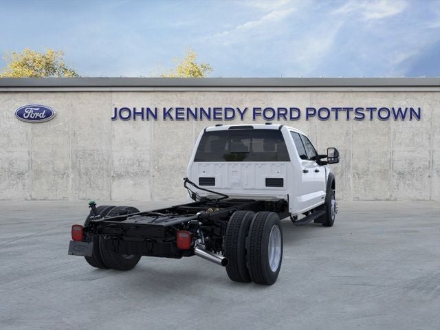 2026 Ford Super Duty F-450 DRW XL 4WD Crew Cab 203 WB 84 CA