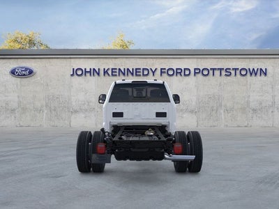 2026 Ford Super Duty F-450 DRW XL 4WD SuperCab 168 WB 60 CA