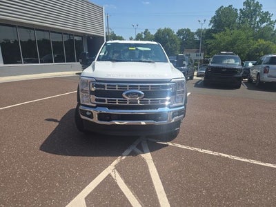 2026 Ford Super Duty F-600 DRW F-600® XL