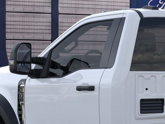 2026 Ford Super Duty F-600 DRW Base