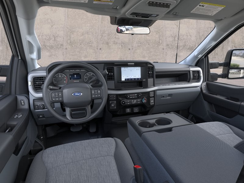 2026 Ford Super Duty F-350 DRW XL 4WD Reg Cab 145 WB 60 CA