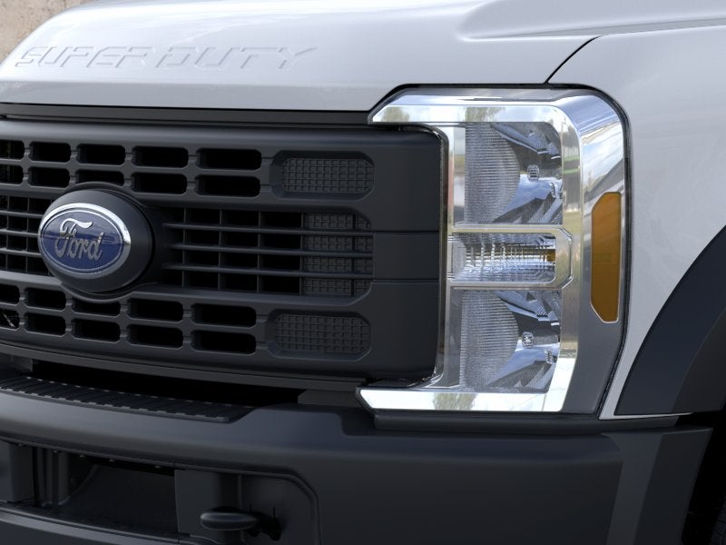 2026 Ford Super Duty F-550 DRW XL 4WD SuperCab 168 WB 60 CA