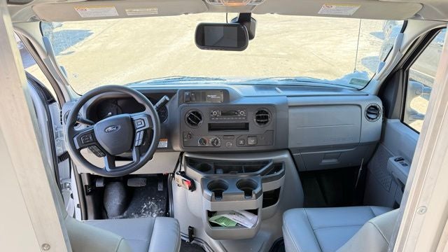 2026 Ford E-Series Cutaway E-350 SRW 158 WB